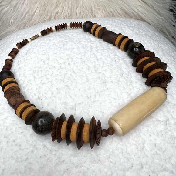 Wooden Beaded Necklace Boho Tribal Bohemian Statement Boho Wood 10 Inches - Picture 12 of 14